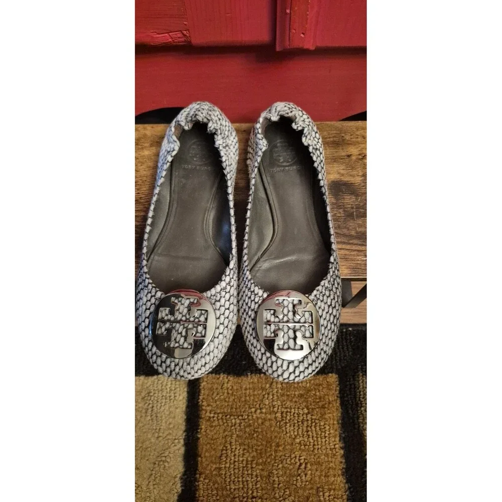 Tory Burch Size 9 Or 9.5 (READ) Reva Calf Hair Snake Print Flats Black White